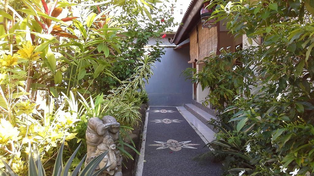 Jimbaran Home Stay Bali 페카투 외부 사진